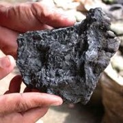 Марганцевая руда с содержанием Mn не менее 30%, фракция от 40-100 мм фото