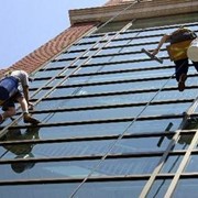 Высотная мойка окон и стекол фото