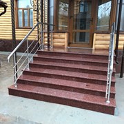 Облицовка входной группы из гранита фото