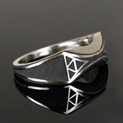 Серебряное мужское кольцо “Zelda“ от WickerRing фото