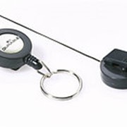 Держатель-рулетка Durable для бейджа с кольцом, темно-серая 8227-58, цена за штуку фото