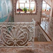 Кованые ограждения для балконов и лестниц; фото