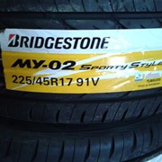 Высокачественные спортивные шины BRIDGESTONE 225/45R17 91V MY02 SPORTY STYLE фото