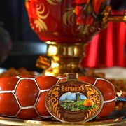 Вегетарианская колбаса «С овощами» (тыквенная) Премиум варено-копченая. фото