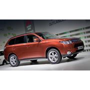 Mitsubishi Outlander фото