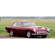 Aston Martin фото