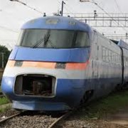 Ремонт железнодорожных локомотивов, двигателей и вагонов фото