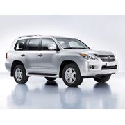 Автомобиль Lexus LX 570 фото