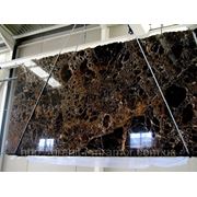 Мрамор Emperador Gold слябы фото