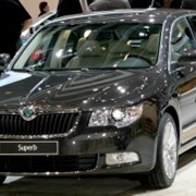 Аренда автомобиля Skoda Superb DSG фото