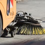 Механизированная и ручная уборка прилегающих территорий фото
