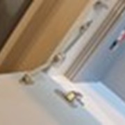 Антресольная подъемная мебельная петля фото