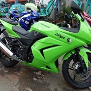 Мотоцикл спортбайк No. B4983 Kawasaki NINJA 250R фото
