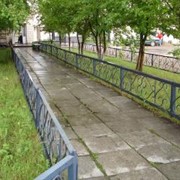 Установка газонных ограждений фото