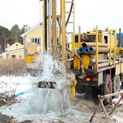 Зимнее бурение скважин на воду фото