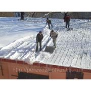 Чистка снега фото