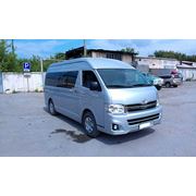 Заказ микроавтобуса 11 мест Toyota Hiace фото