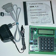 Учебный лабораторный комплекс SDK–1.1 для освоения студентами архитектуры и методов проектирования на базе микроконтроллера ADuC812 с ядром MCS–51. фото