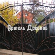 Ворота из кованого металла фото
