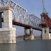 Строительство и ремонт мостов, эстакад, тоннелей фото