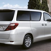 Toyota Alphard фото