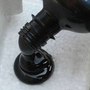 Темные нефтепродукты: мазут ТКМ-16, дорожный и строительный битумы; фото