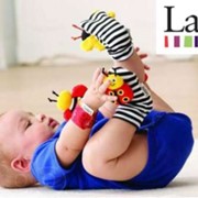Детские игрушки-погремушки на ручки и ножки Lamaze фото
