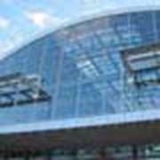 Высотная мойка окон в труднодоступных местах фото