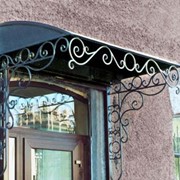 Козырьки из металла фото