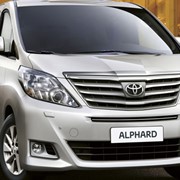 Микроавтобус Toyota Alphard фото
