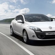 Автомобиль Renault Megane Coupe фото