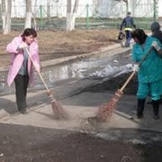 Уборка территорий, паркинга фото