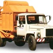 Мусоровоз с задней ручной загрузкой КО-440 фото