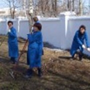 Уборка прилегающей территории фото