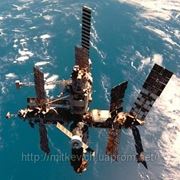 Спутниковые операторы поделили орбиту фотография