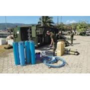 Канадские вооруженные силы принести очистки воды в Гаити фотография