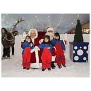 Санта-Клаус прибудет в горнолыжный комплекс Ski Dubai в Дубае фотография