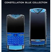 Розкішні телефони Vertu Constellation Blue і Constellation Quest Blue фотография