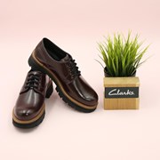 Коллекция обуви Clarks в SOHO Fashion фотография
