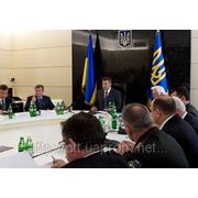 Янукович: Круг версий теракта в Днепропетровске сузился фотография