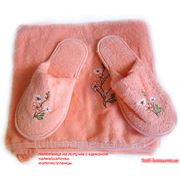 Женские наборы для сауны с чалмой, юбкой и тапочками. фотография