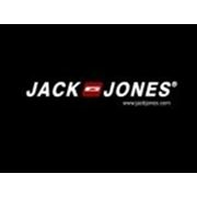 Мужская одежда известного бренда Jack&Jones фотография