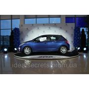 Презентация нового молодежного PEUGEOT 208 фотография