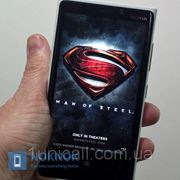 Nokia випустить обмежену серію Windows Phone смартфона Lumia 925 Superman Edition фотография
