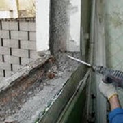Демонтаж оконных и балконных блоков фото