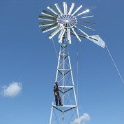 Ветроустановки (ветряки) для подьема воды фото