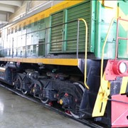 Ремонт железнодорожных локомотивов фотография