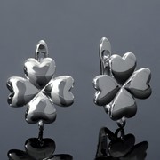 Швензы родированные 'Клевер' сердце, цвет серебро фото