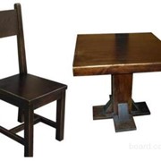 Столы и стулья для кафе и баров из натурального дерева фото