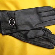 Женские коричневые перчатки зимние фото